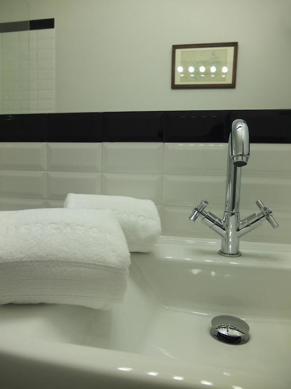 Mercador Guesthouse 포르투 객실 사진